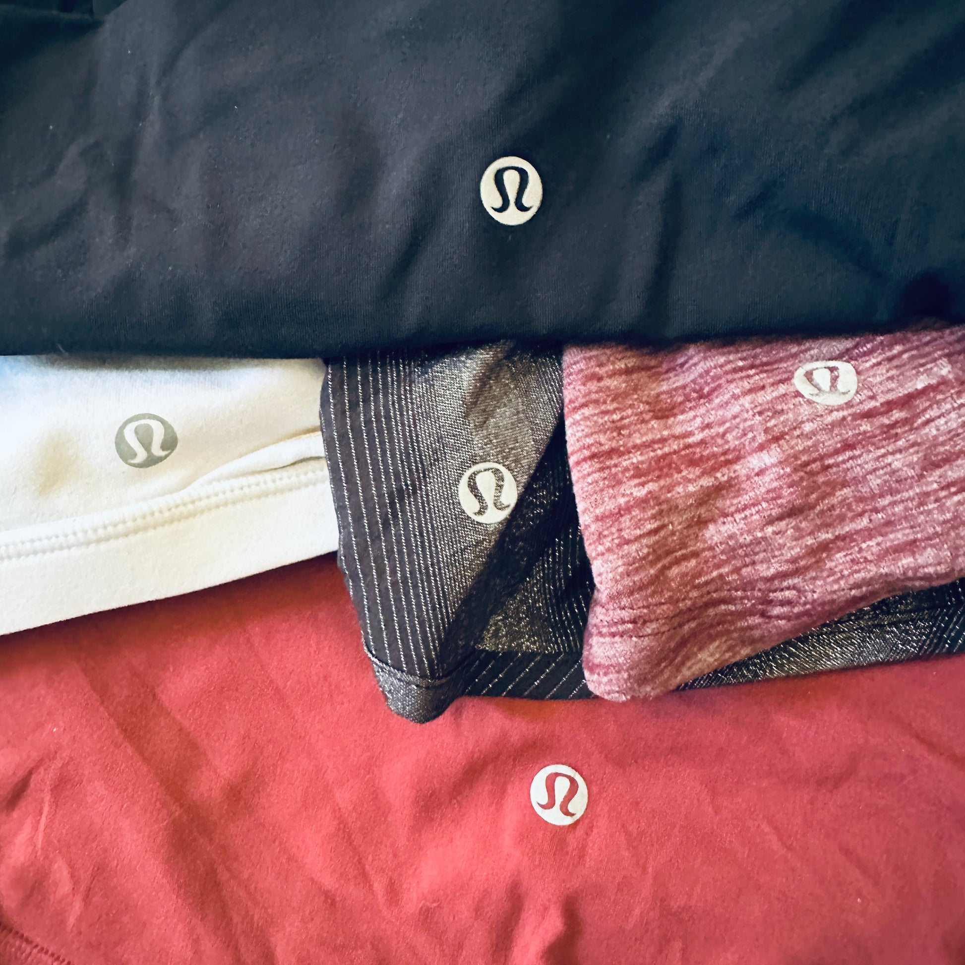 bulk lululemon pre owned for sale